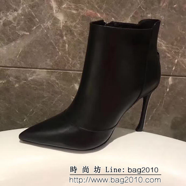 DIOR迪奧 2017春季新款 幸運五角星 尖頭高跟 女短靴 QZS1542